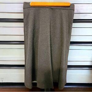 Ann Taylor Petite Grey Flare Skirt Size PS